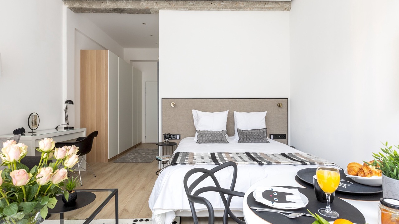 Photo of Bedroom in 15th Arrondissement