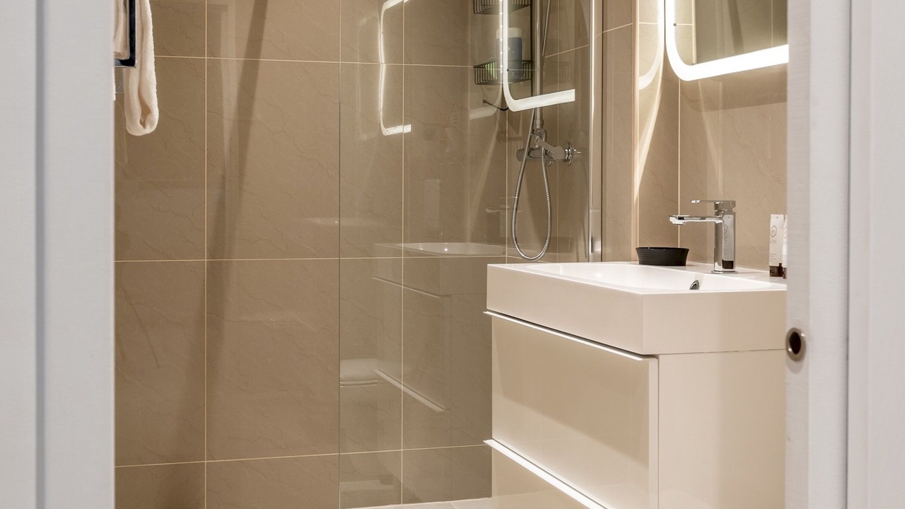 Photo of Bathroom in 15th Arrondissement