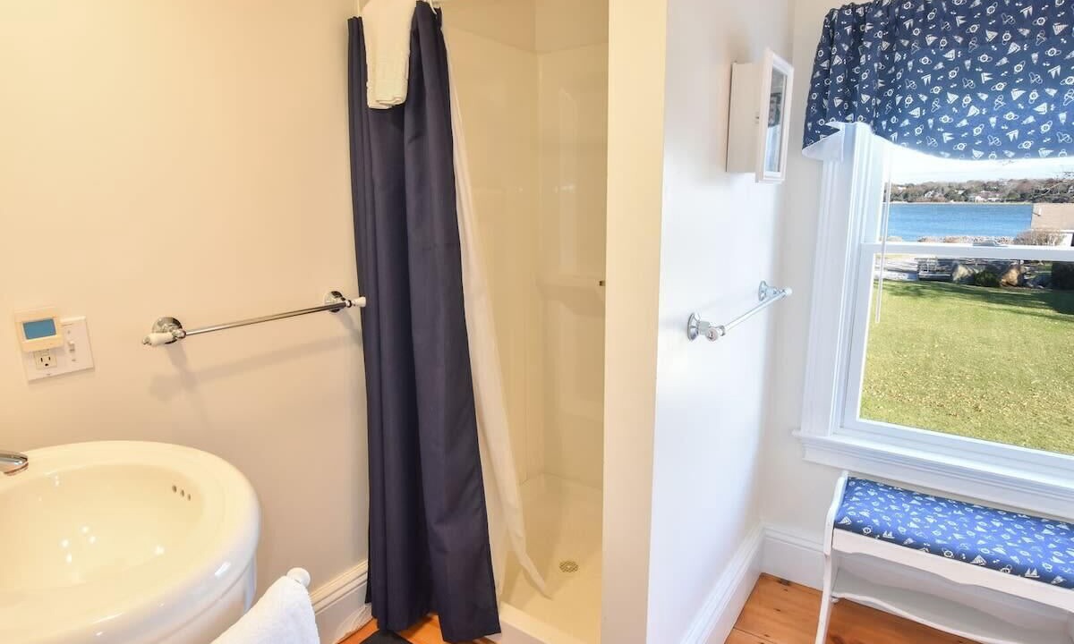 Photo of Bathroom in Orleans