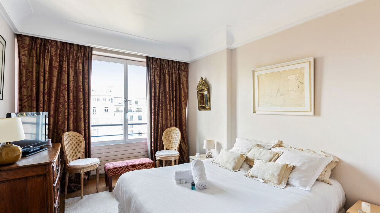 Photo of Bedroom in Passy