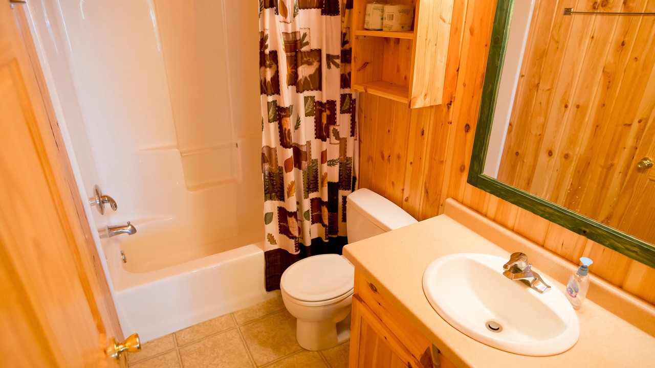 Photo of Bathroom in Park Rapids