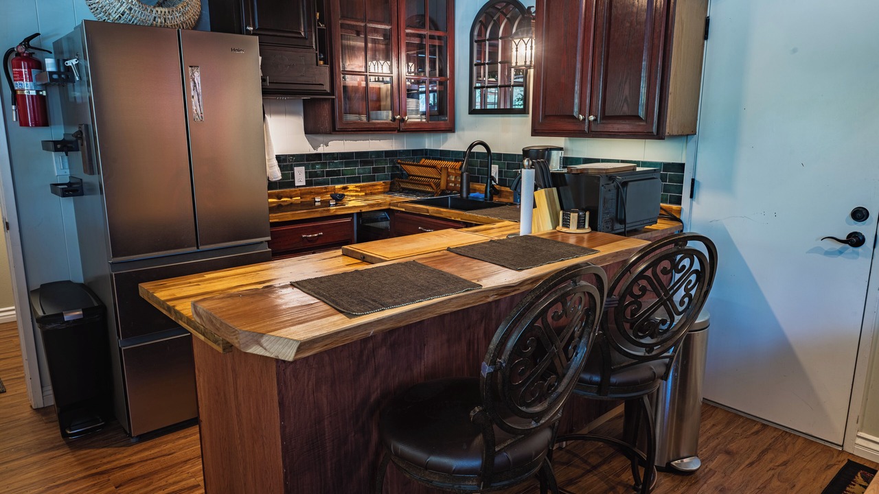 Photo of Kitchen in Lake Arrowhead