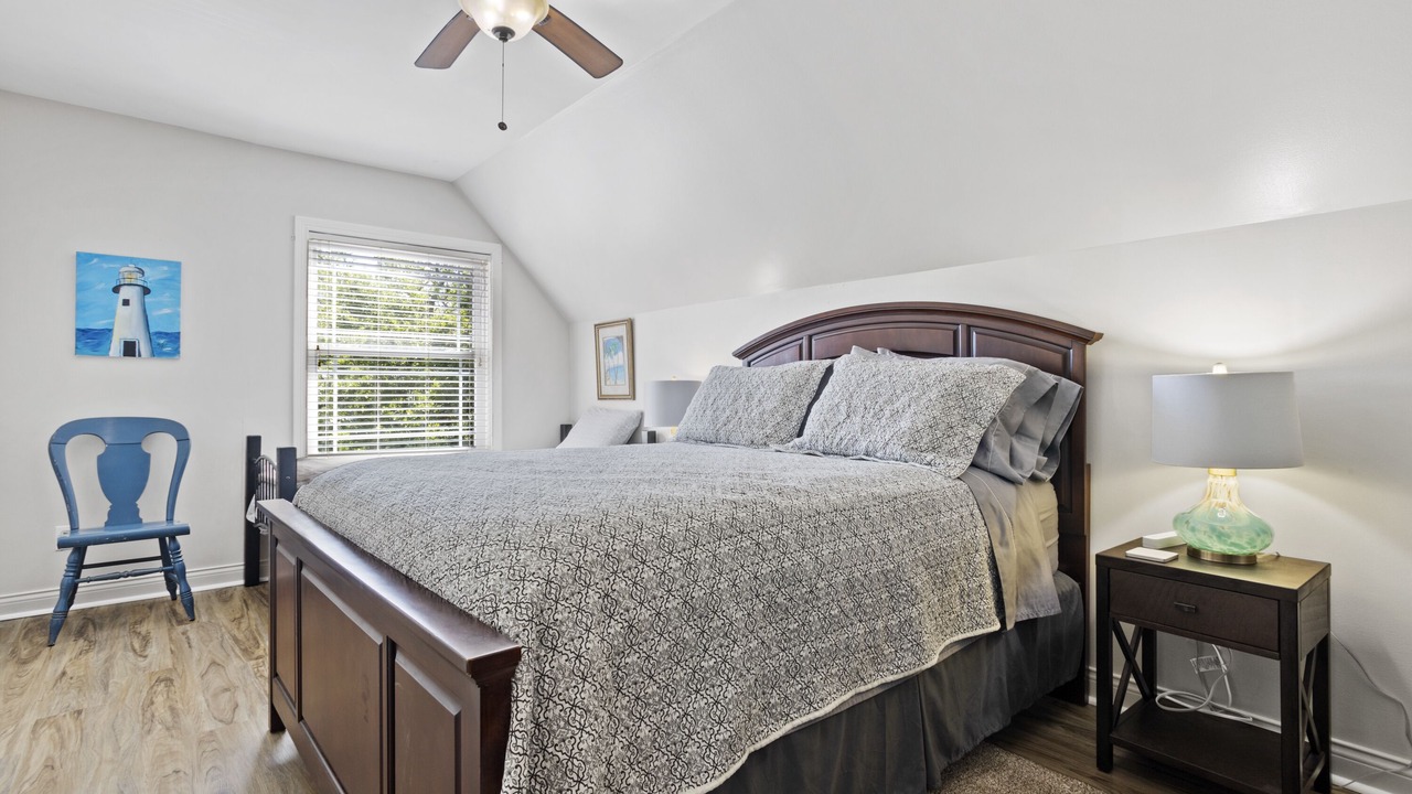 Photo of Bedroom in Long Beach