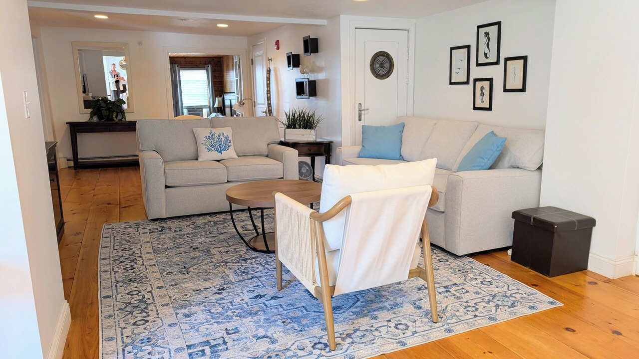 Photo of Livingroom in Onset