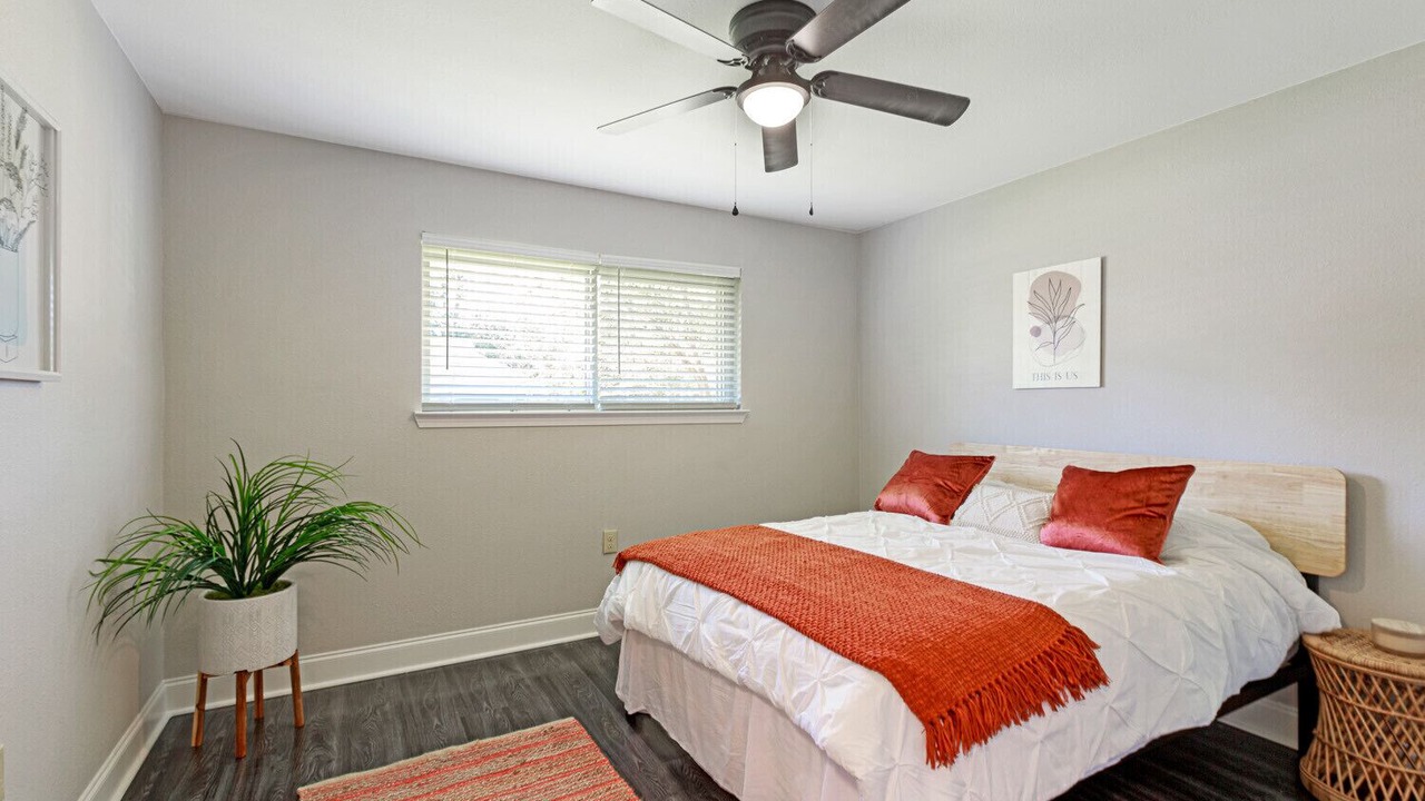 Photo of Bedroom in South Baton Rouge