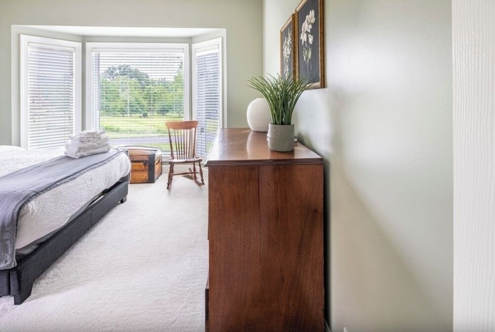 Photo of Bedroom in Round Hill