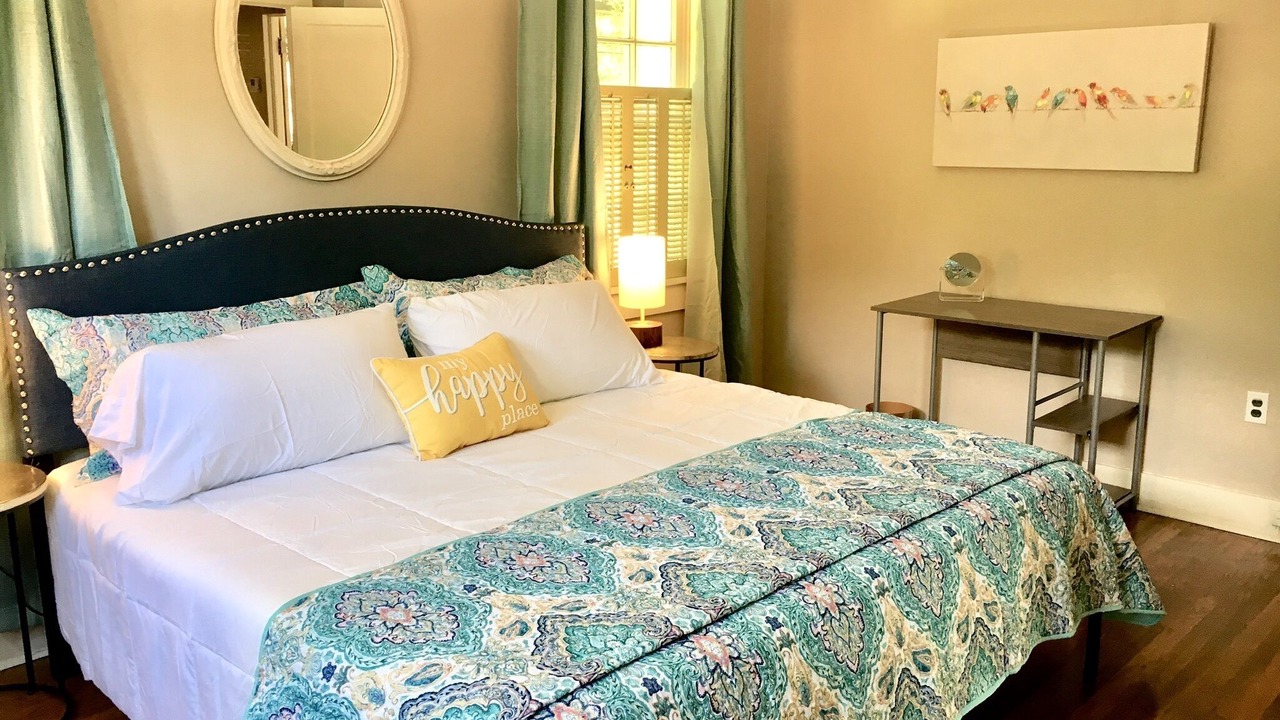 Photo of Bedroom in Hattiesburg