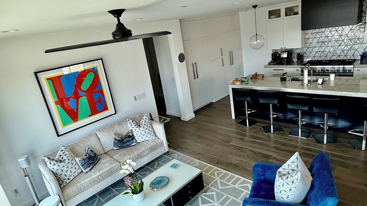 Photo of Livingroom in Hollywood Beach