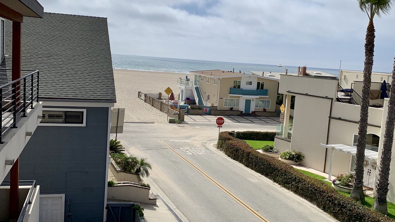 Photo of Others in Hollywood Beach