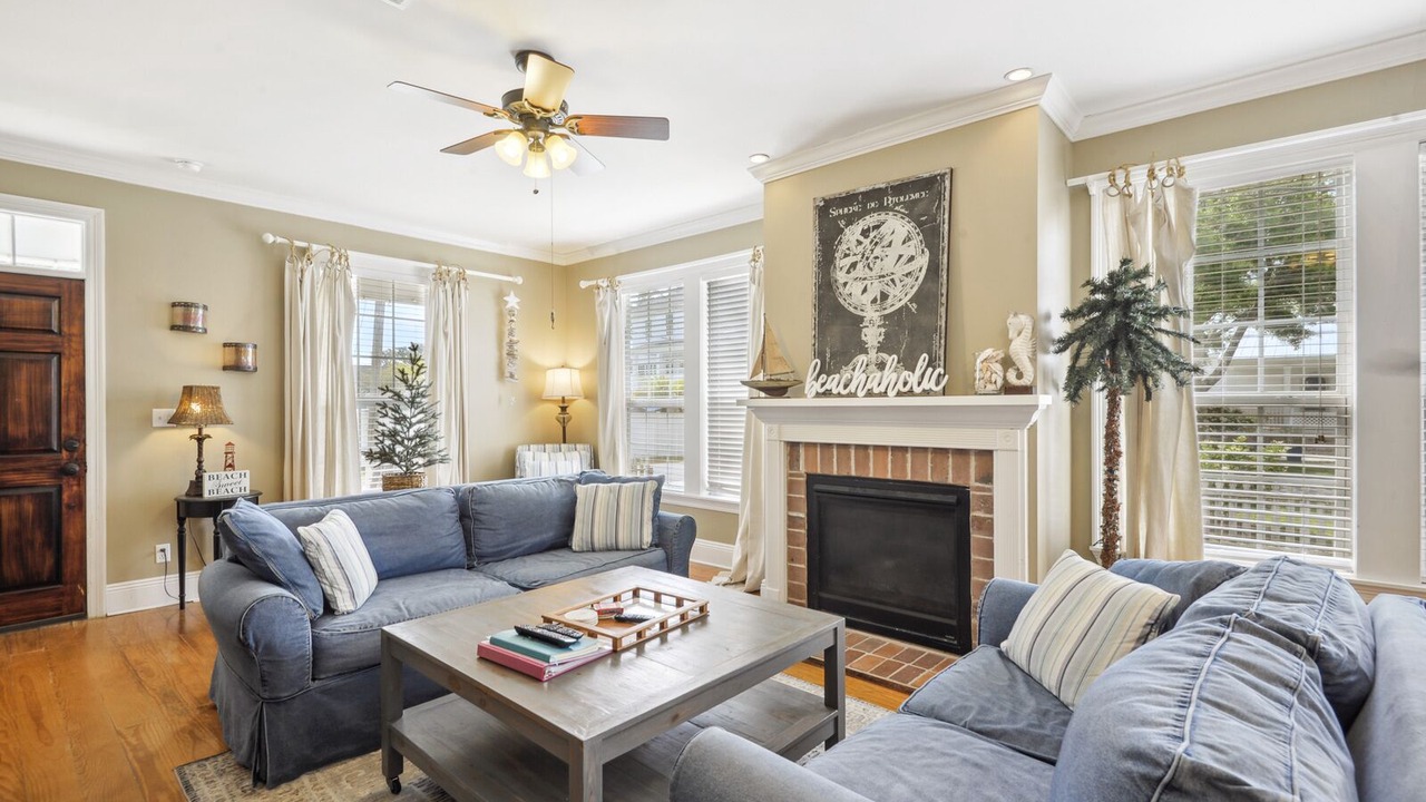 Photo of Livingroom in Pass Christian