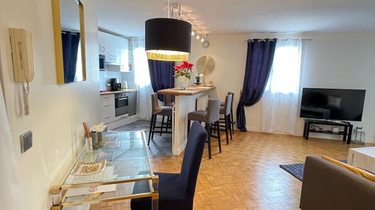 Photo of Livingroom in Sevres