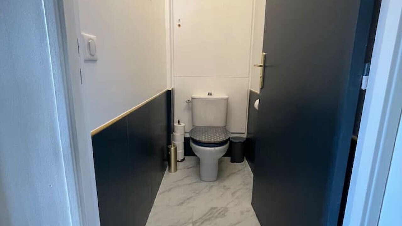 Photo of Bathroom in Sevres