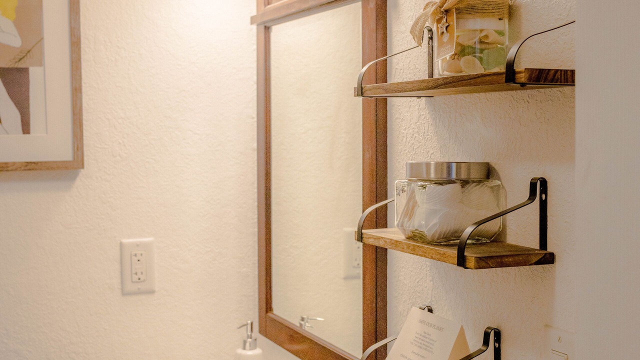 Photo of Bathroom in Kutzky Park