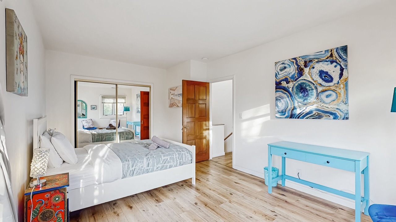 Photo of Bedroom in East Beach