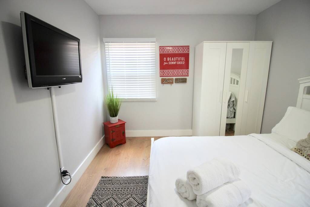 Photo of Bedroom in North Hollywood