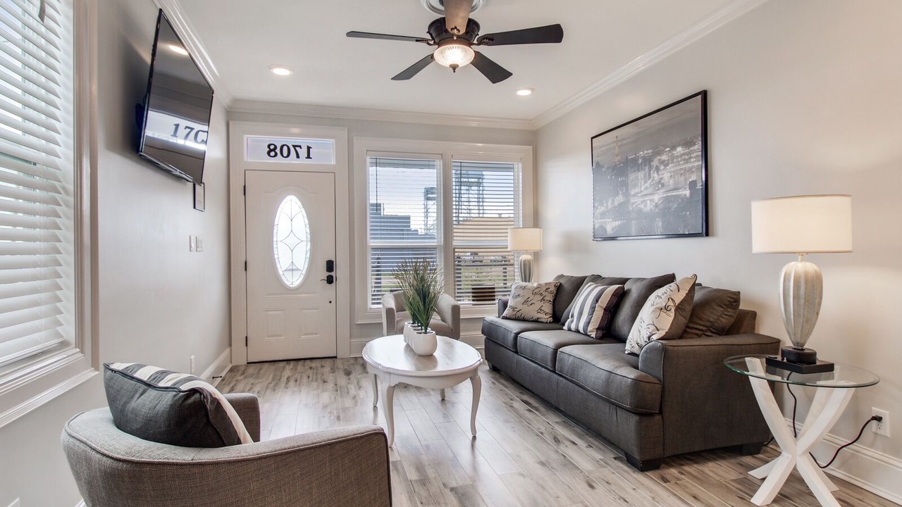 Photo of Livingroom in Bywater