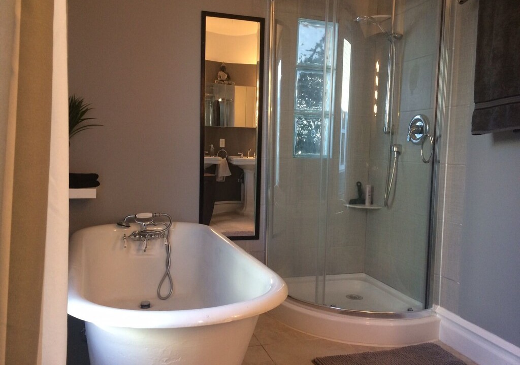 Photo of Bathroom in Whittier