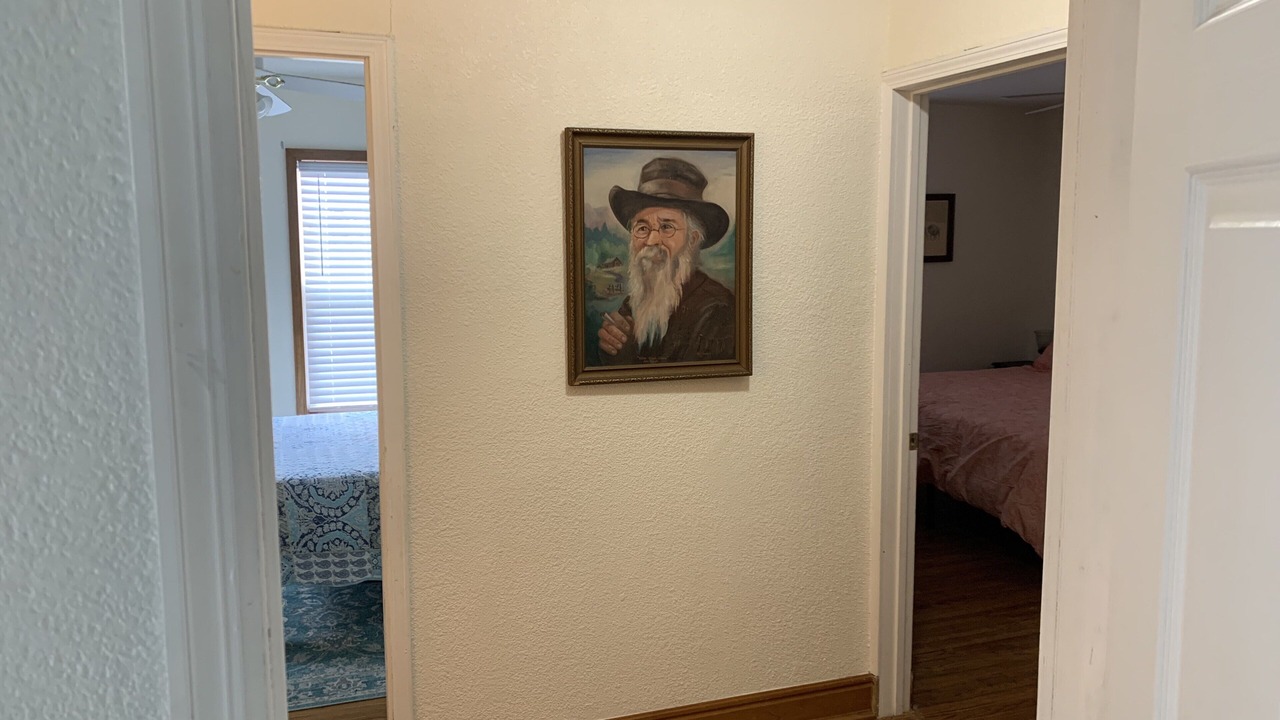 Photo of Bedroom in Deadwood