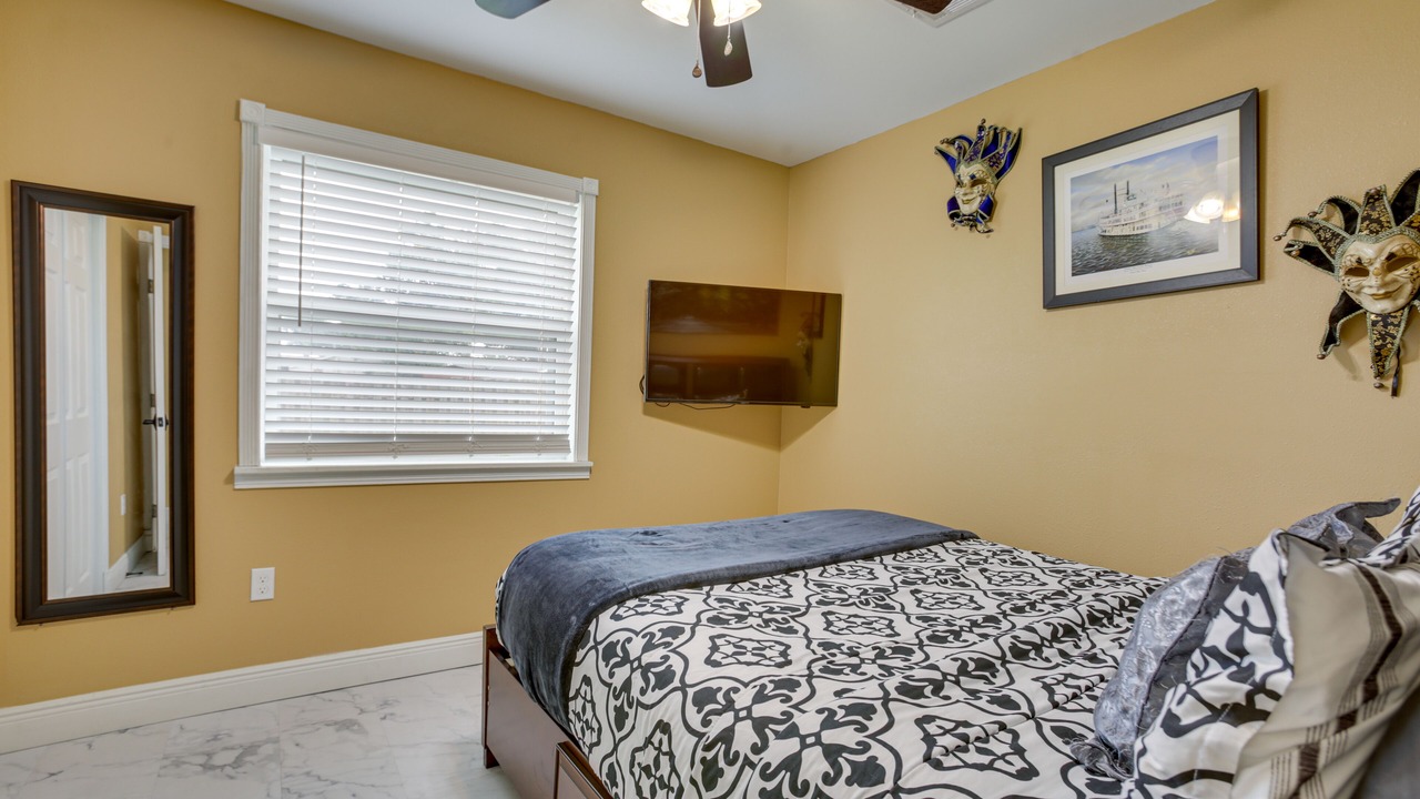 Photo of Bedroom in Kenner - Louis Armstrong International Airport
