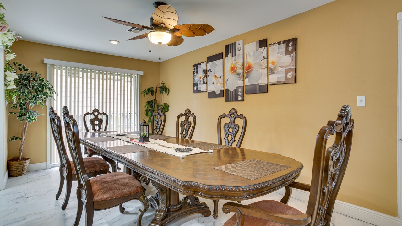 Photo of Livingroom in Kenner - Louis Armstrong International Airport