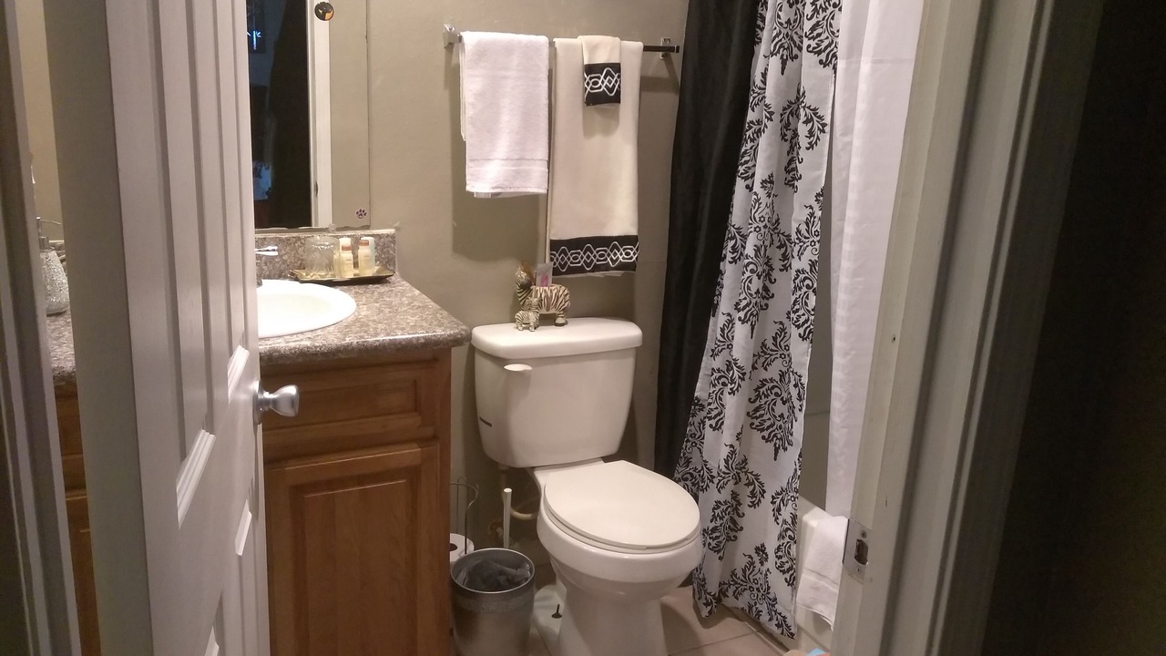 Photo of Bathroom in Highlands - Perkins
