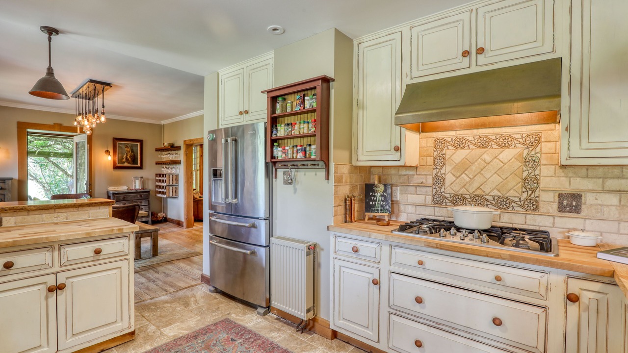 Photo of Kitchen in Bluemont