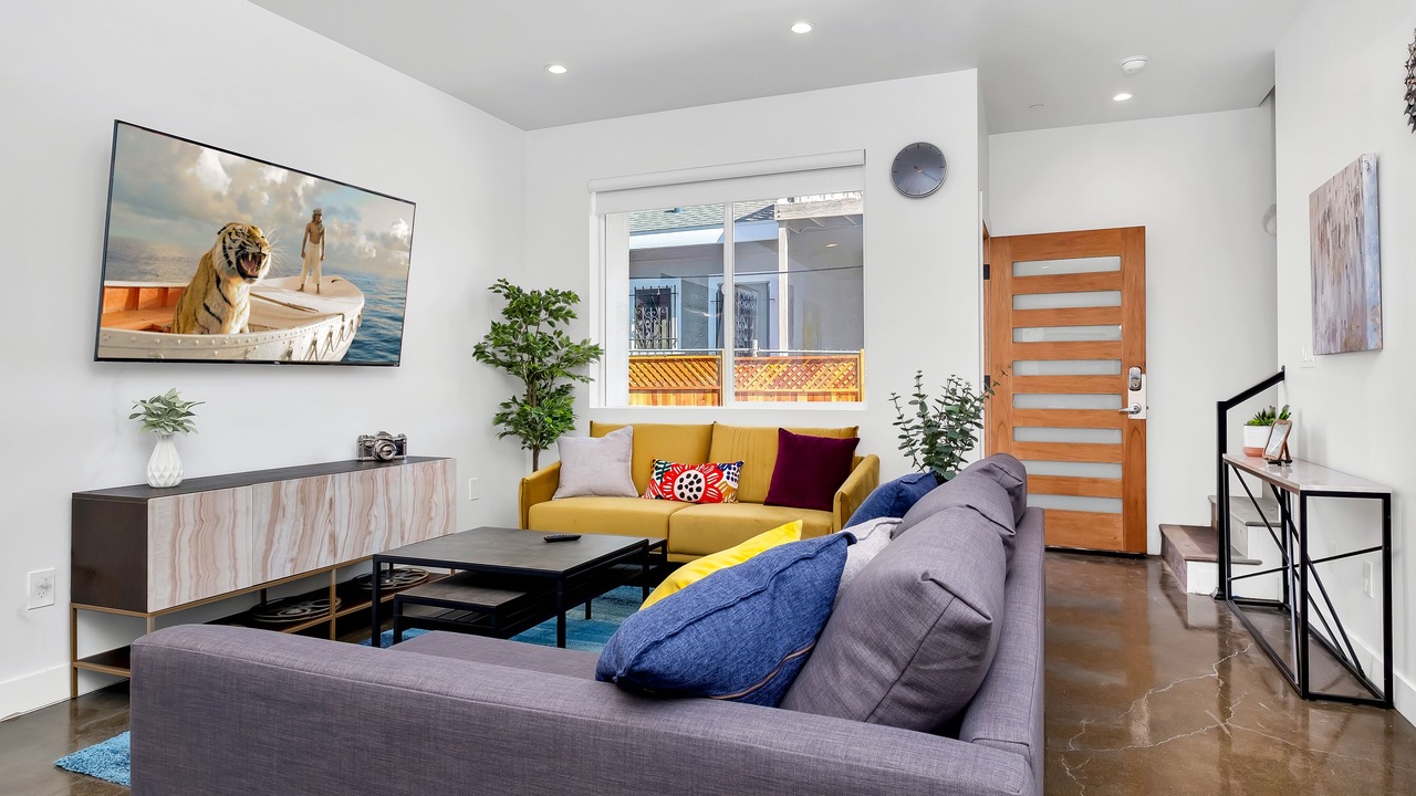 Photo of Livingroom in Hollywood