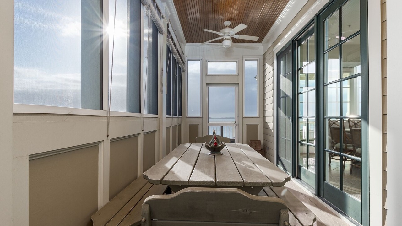 Photo of Patio Balcony in Sunset Island