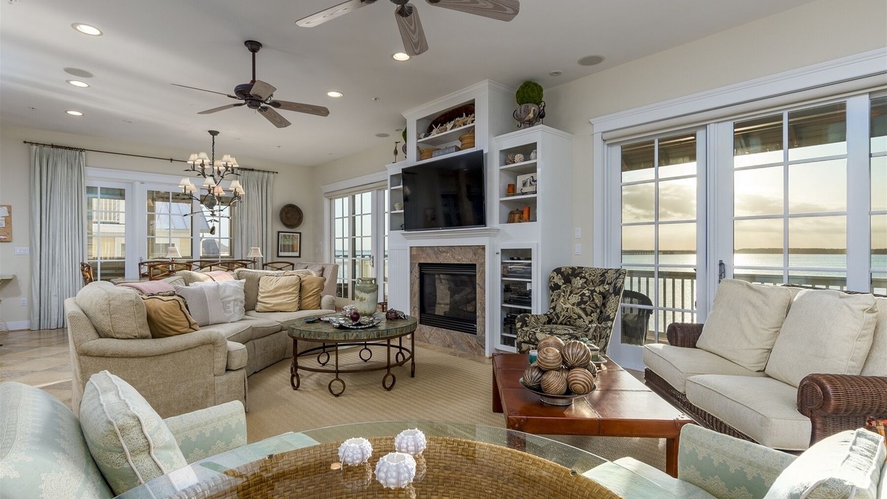 Photo of Bedroom in Sunset Island