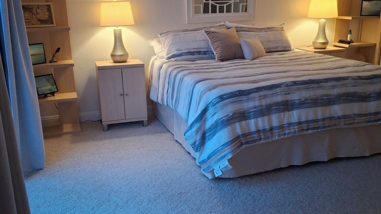 Photo of Bedroom in Lake City