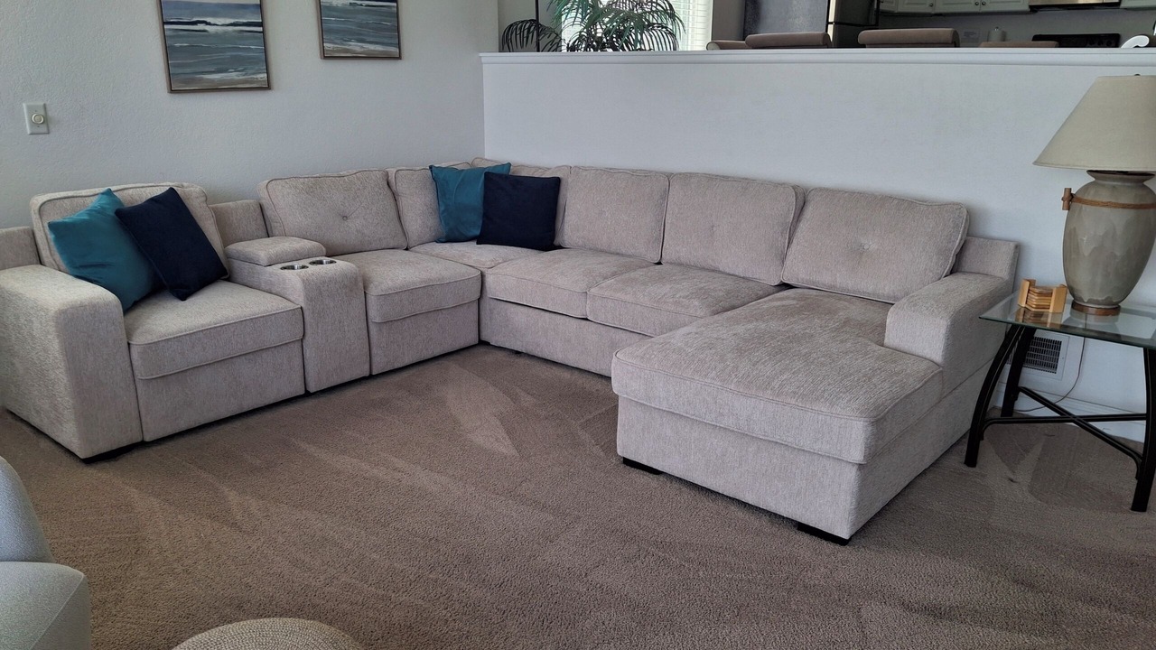 Photo of Livingroom in Lake City