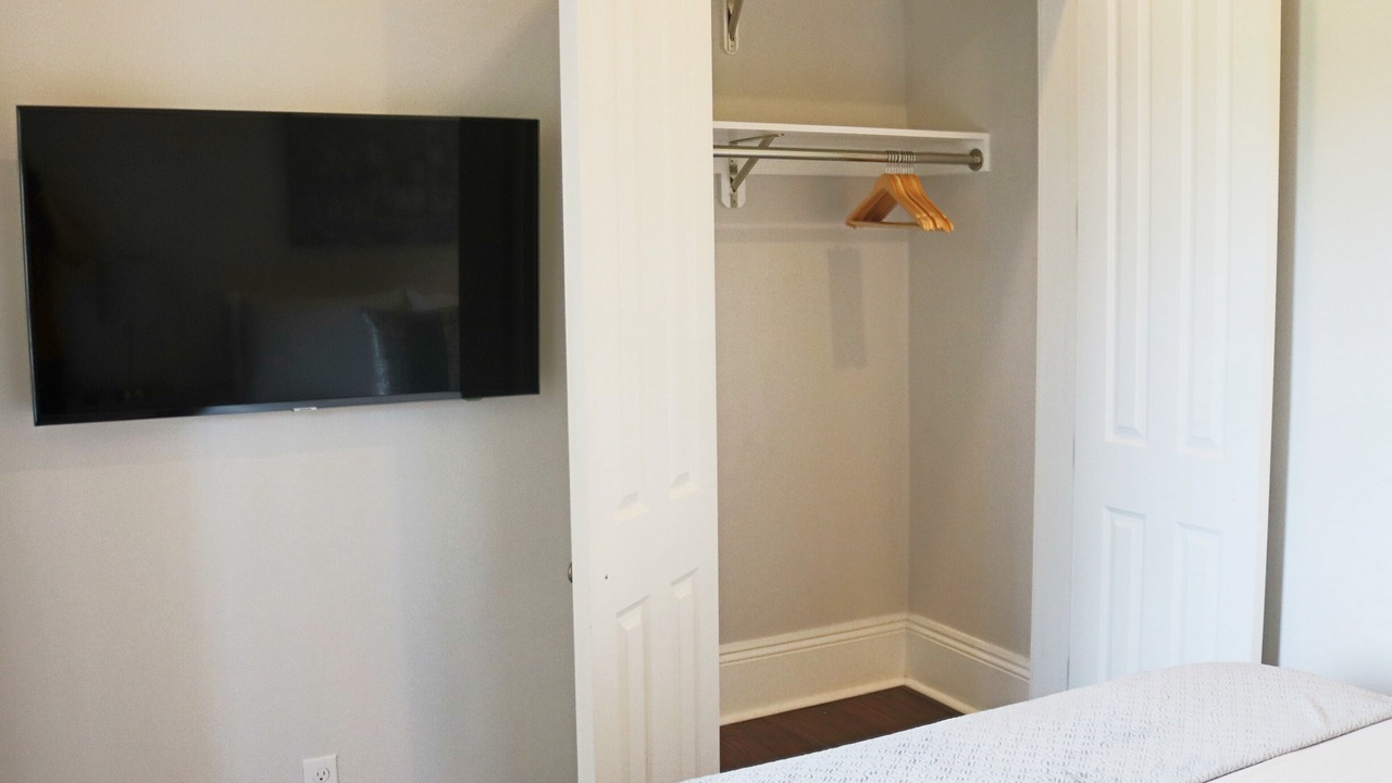 Photo of Bedroom in Lower Garden District