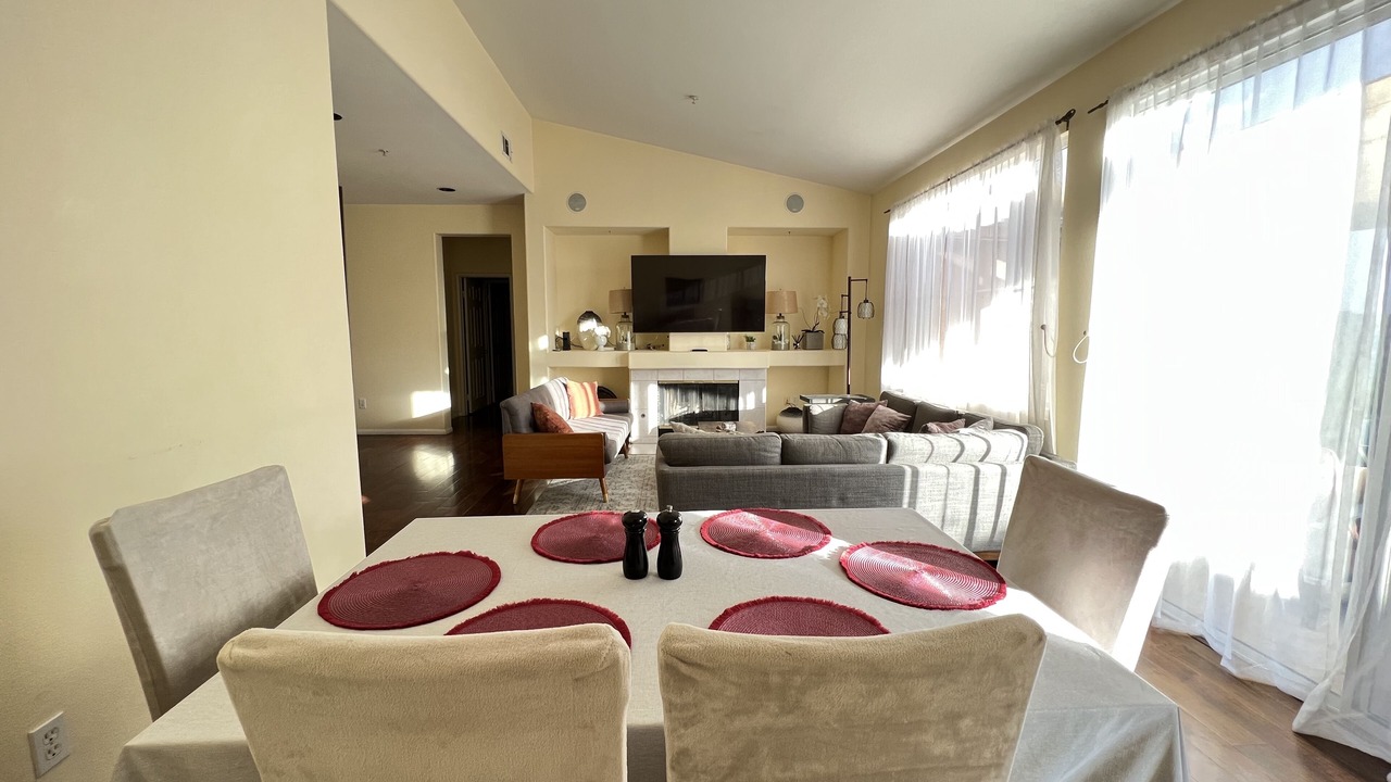 Photo of Livingroom in Ventura
