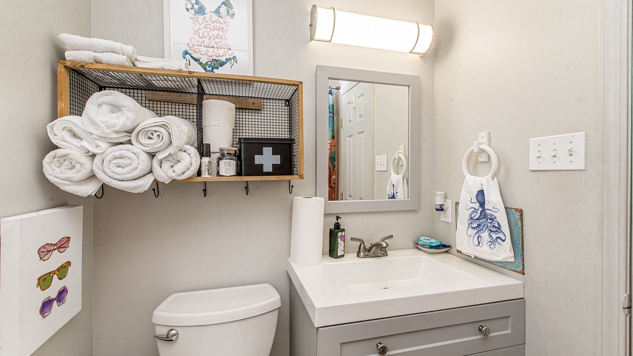 Photo of Bathroom in Shoreline Park