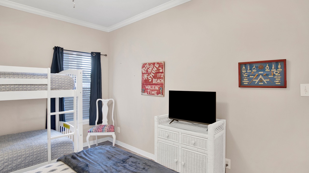Photo of Bedroom in Dauphin Island