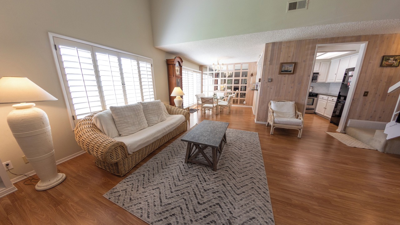 Photo of Livingroom in Hollywood Beach