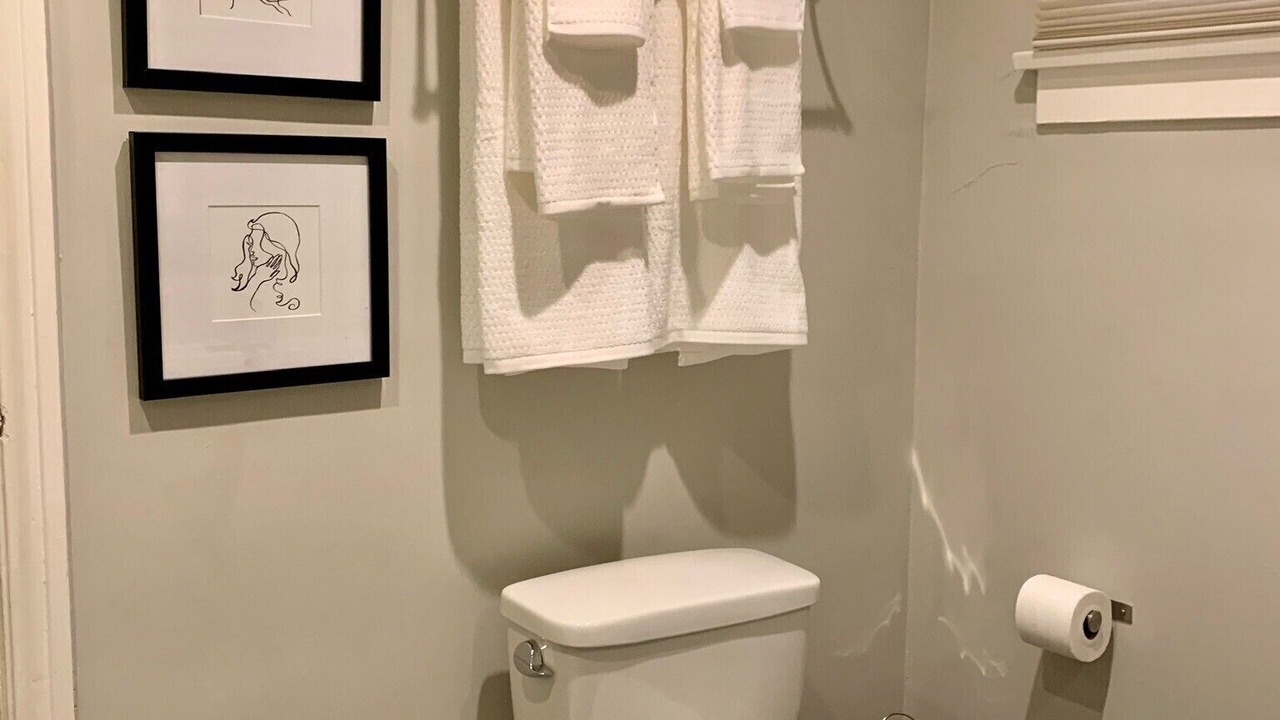 Photo of Bathroom in Hollywood