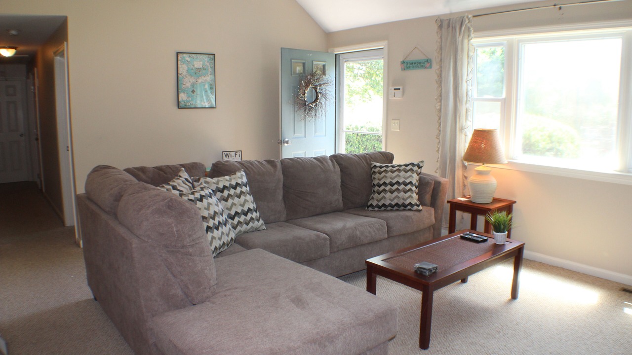 Photo of Livingroom in Centerville