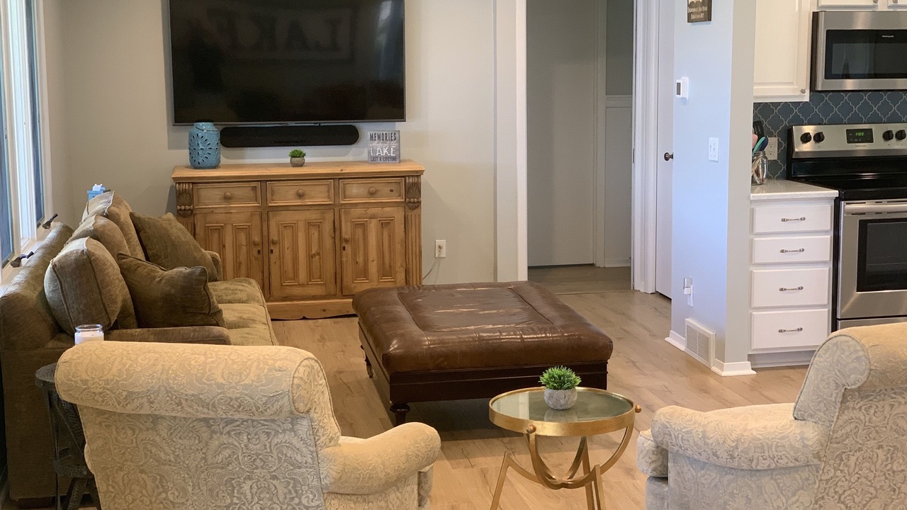 Photo of Livingroom in Nekoosa