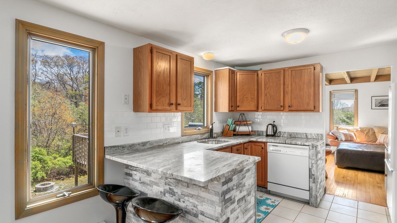 Photo of Kitchen in Teaticket