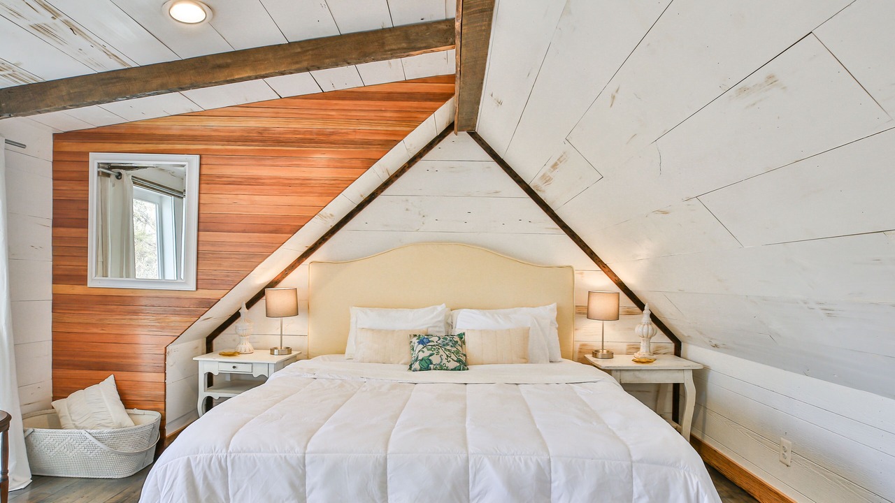 Photo of Bedroom in Leesburg