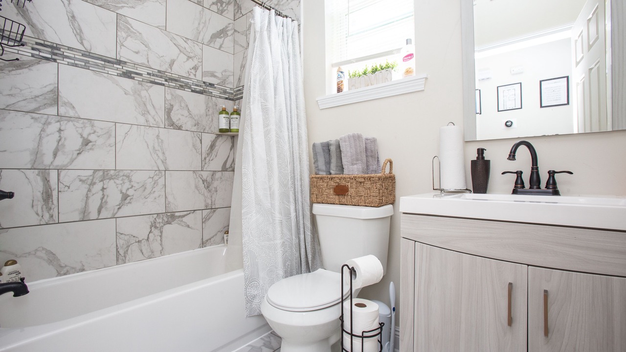 Photo of Bathroom in Saint Claude