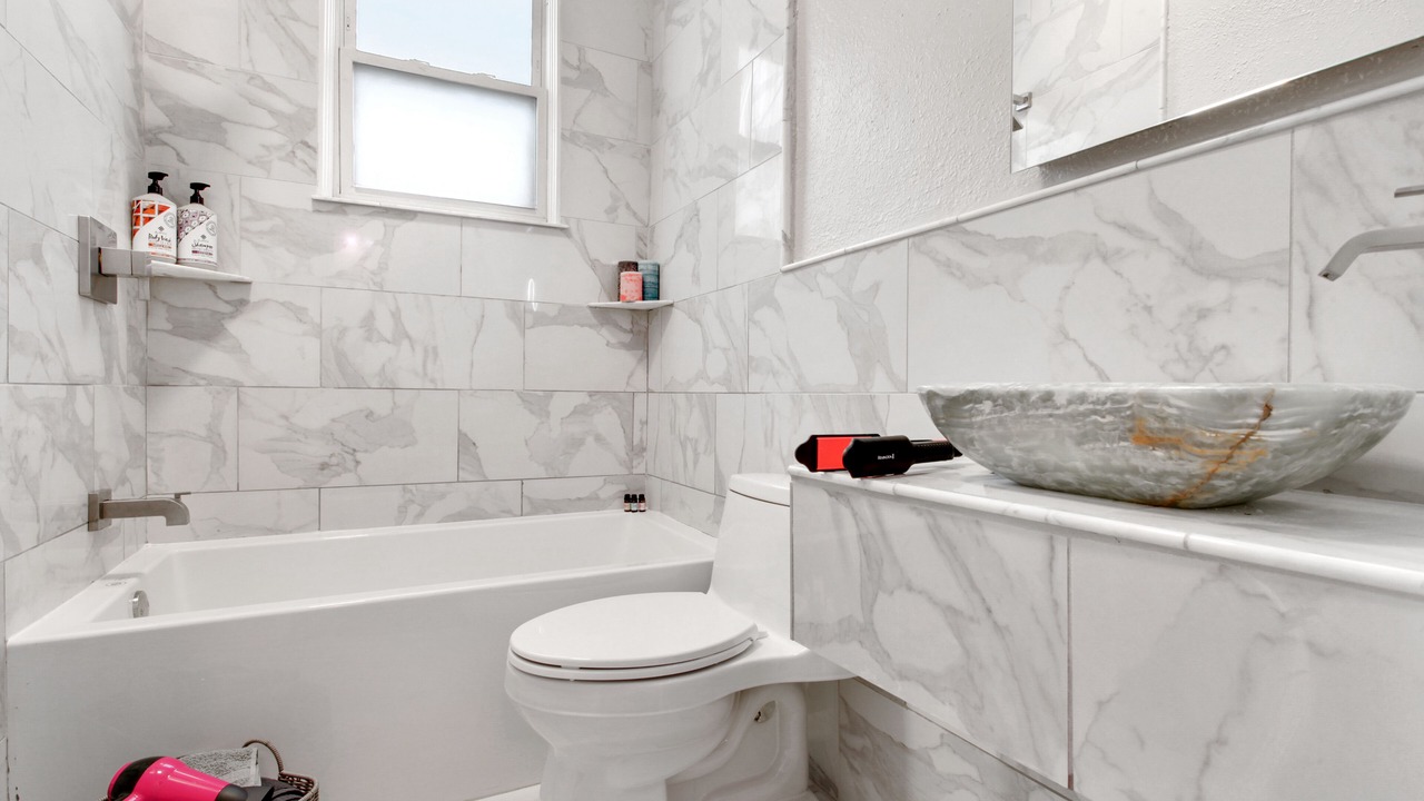 Photo of Bathroom in Saint Claude