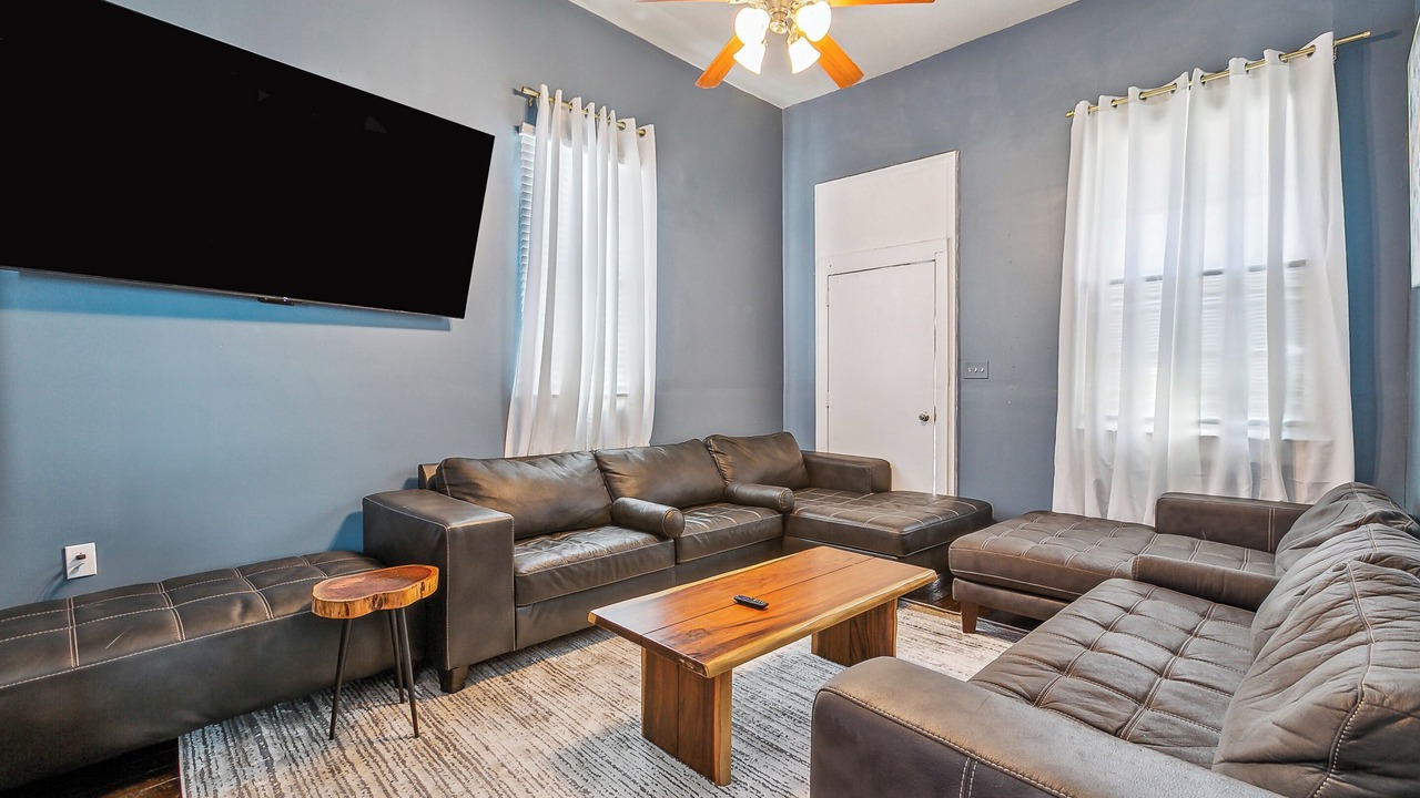 Photo of Livingroom in Saint Claude