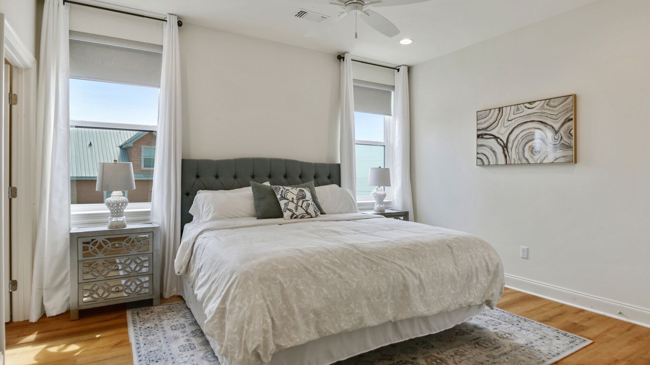 Photo of Bedroom in Waveland