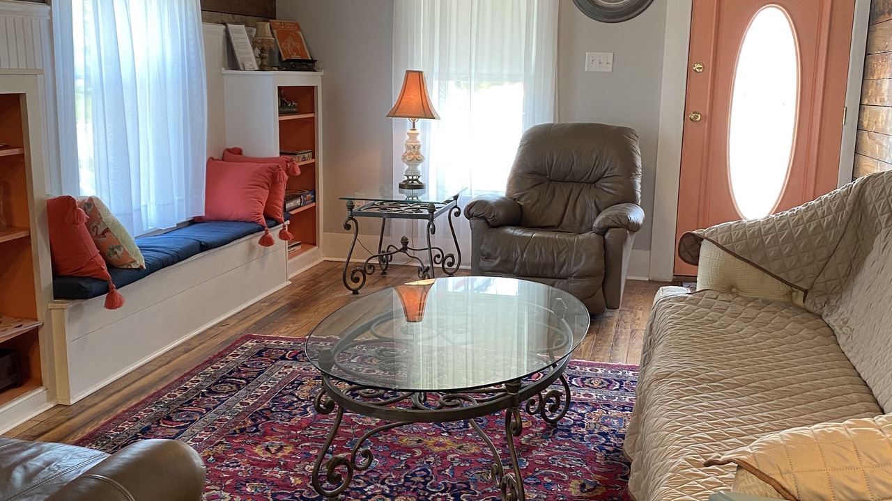 Photo of Bedroom in Gulfport