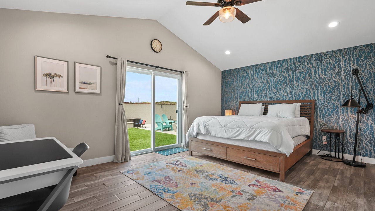 Photo of Bedroom in Oxnard Dunes