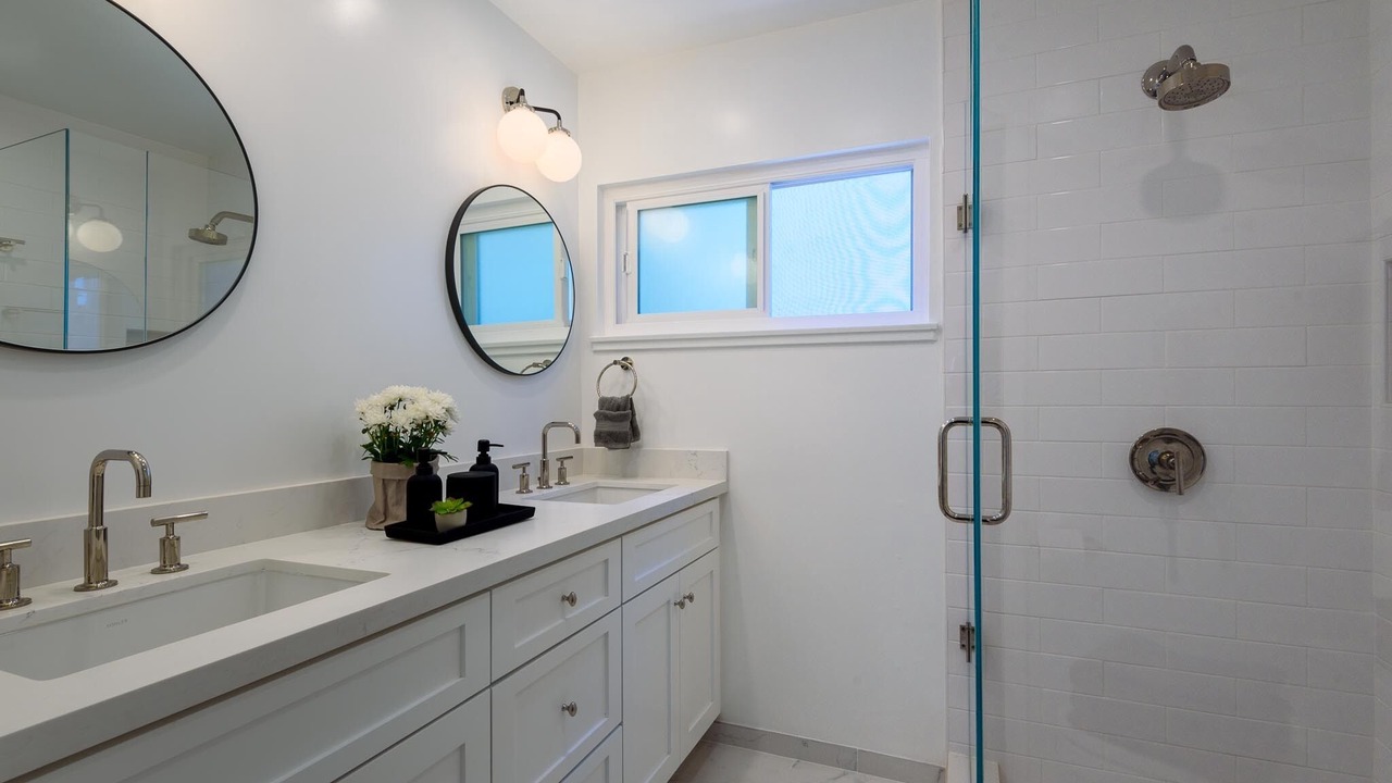Photo of Bathroom in Carpinteria