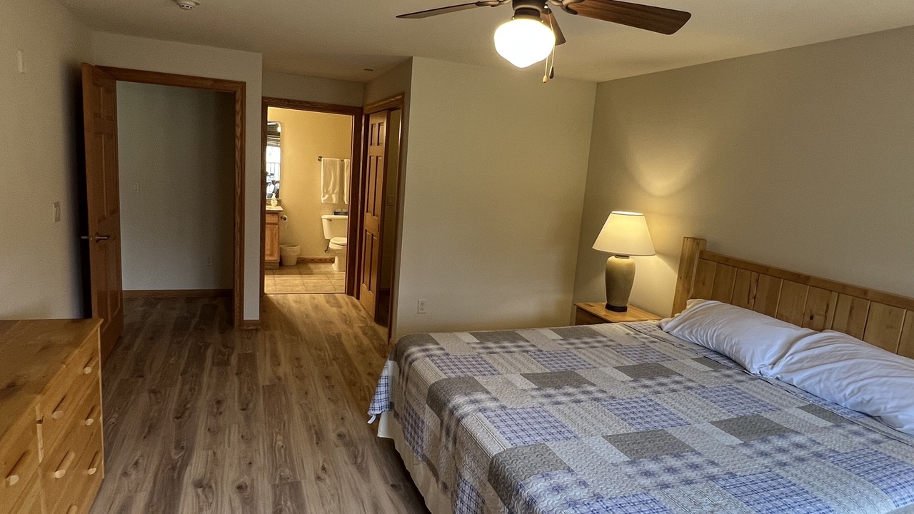 Photo of Bedroom in Arkdale