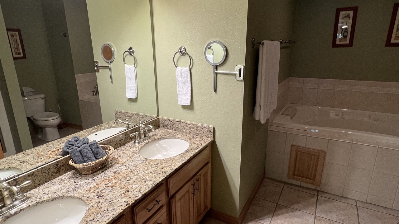 Photo of Bathroom in Arkdale